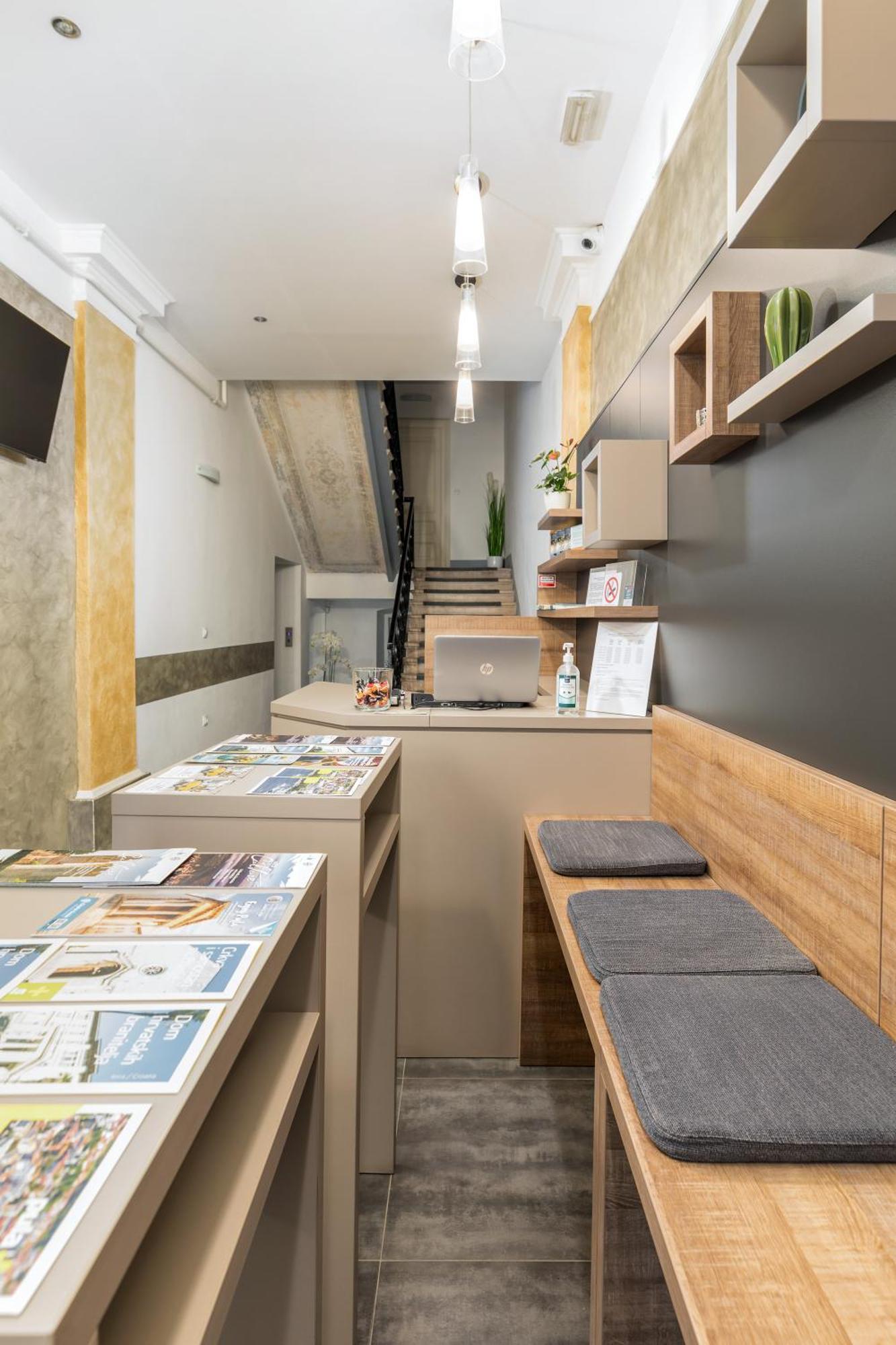 Boutique Suites Joyce بولا المظهر الخارجي الصورة