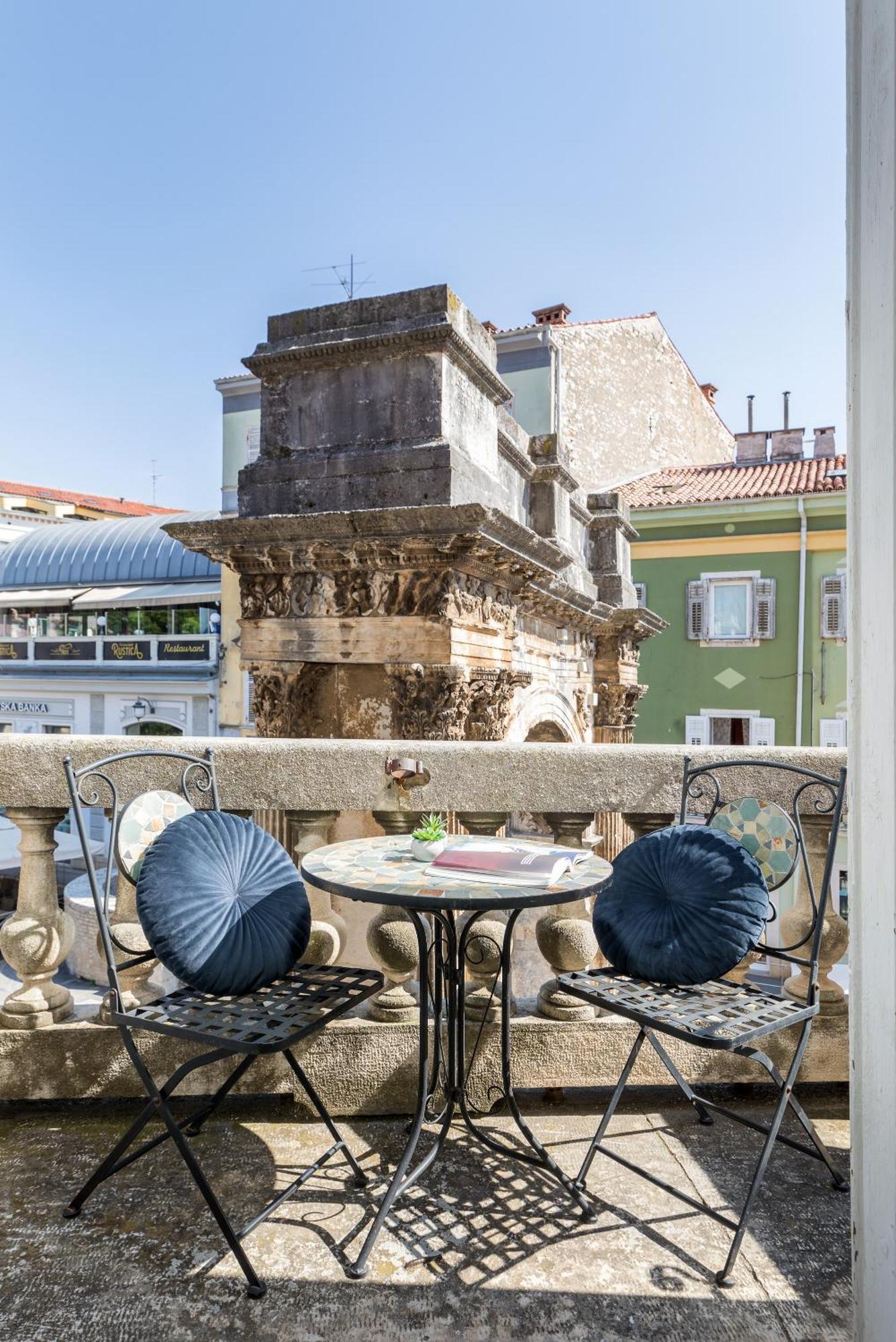 Boutique Suites Joyce بولا المظهر الخارجي الصورة